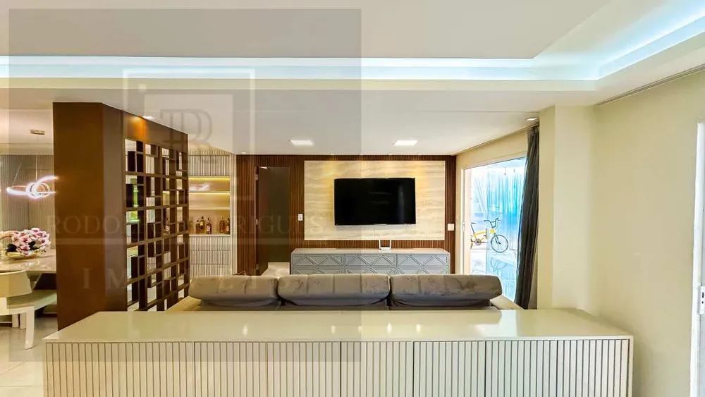Apartamento, 4 quartos, 200 m² - Foto 1