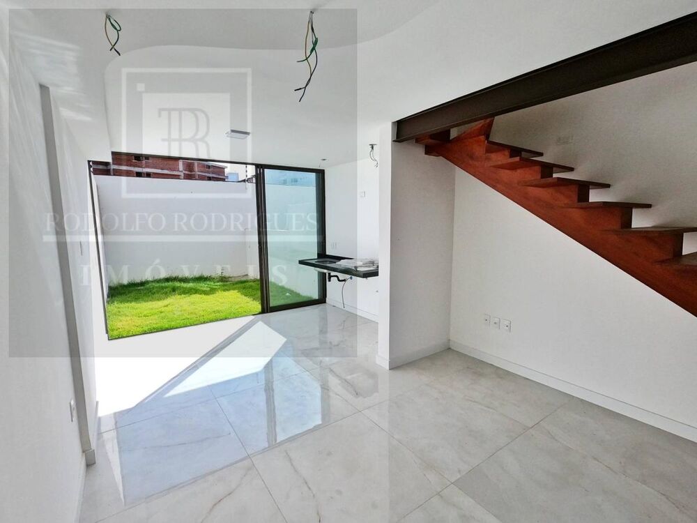 Casa de Condomínio à venda com 2 quartos, 75m² - Foto 3