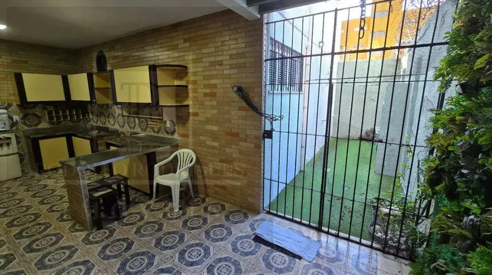 Casa, 5 quartos, 250 m² - Foto 4