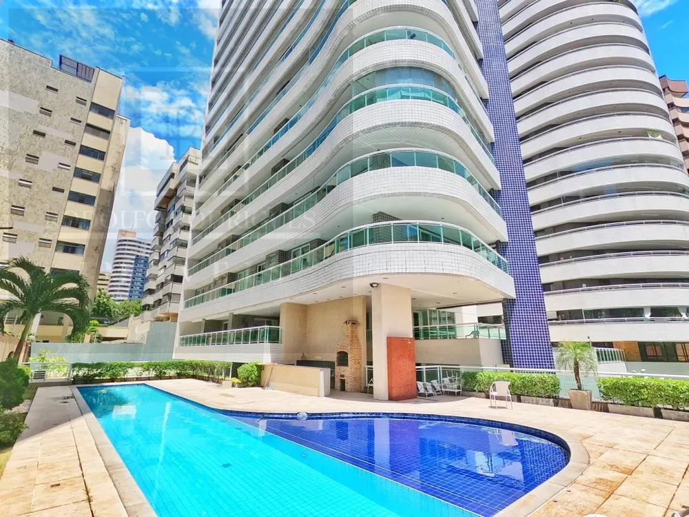 Apartamento à venda com 4 quartos, 260m² - Foto 1