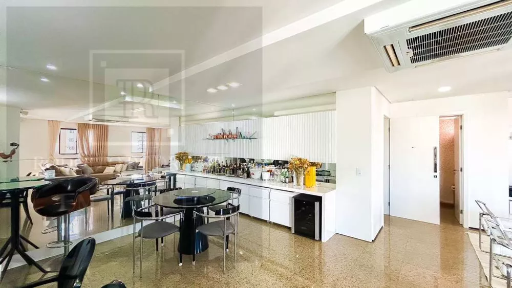 Apartamento, 3 quartos, 205 m² - Foto 3