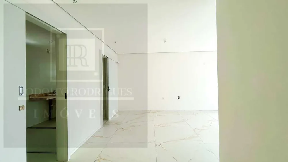 Apartamento, 4 quartos, 218 m² - Foto 13
