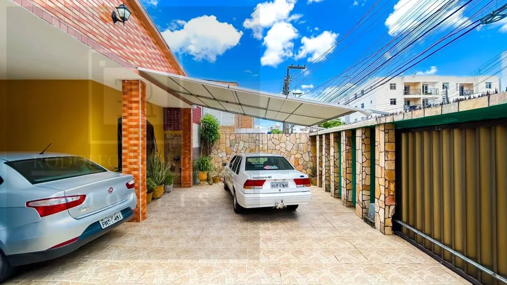 Casa, 7 quartos, 300 m² - Foto 2