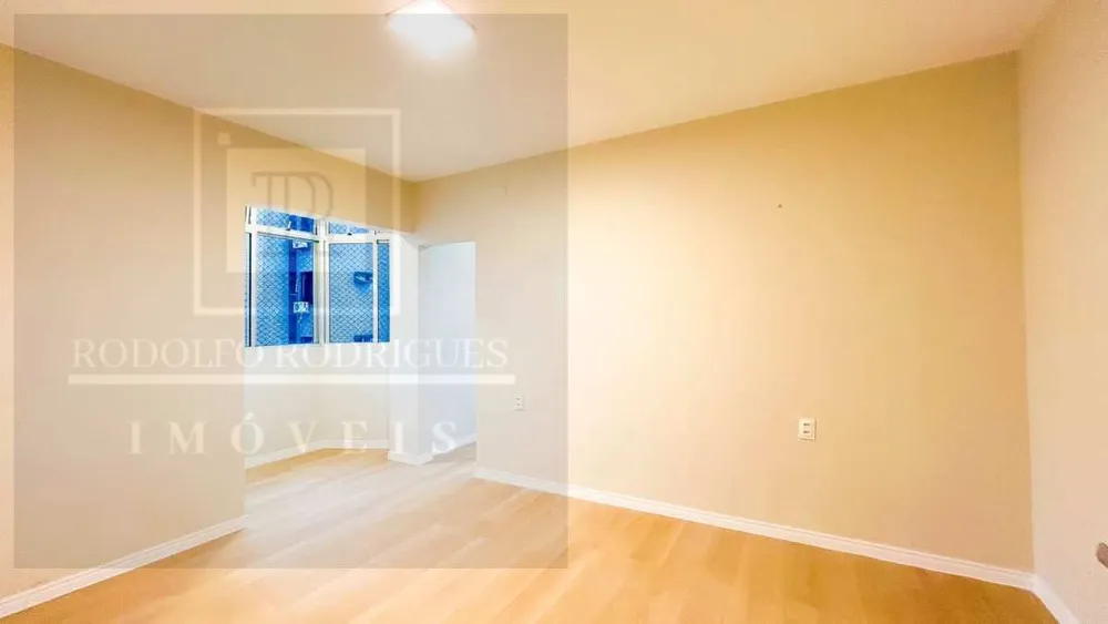 Apartamento, 3 quartos, 128 m² - Foto 1
