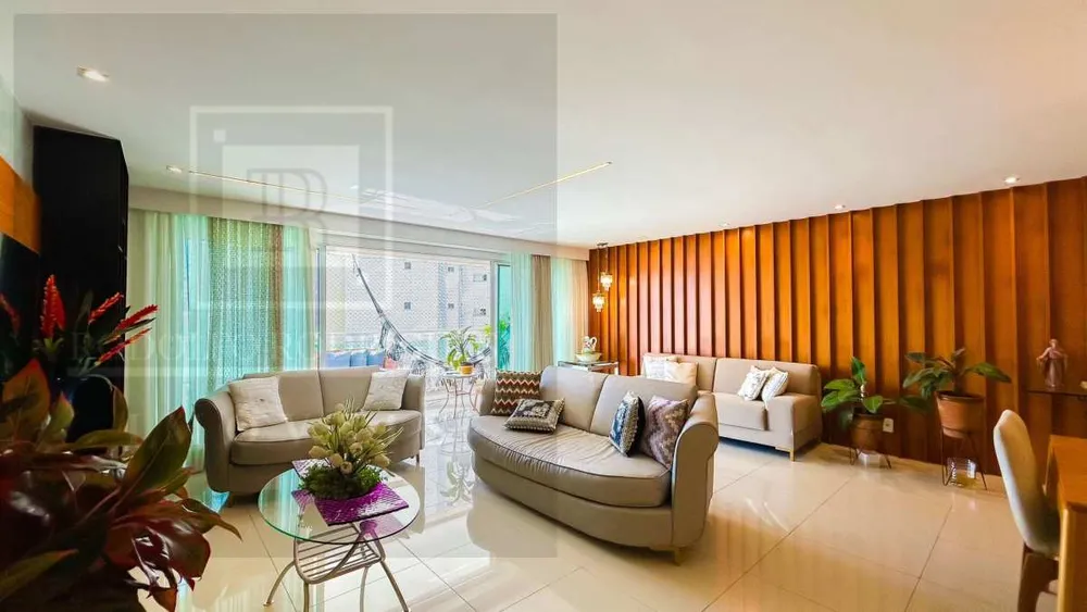 Apartamento, 3 quartos, 203 m² - Foto 1