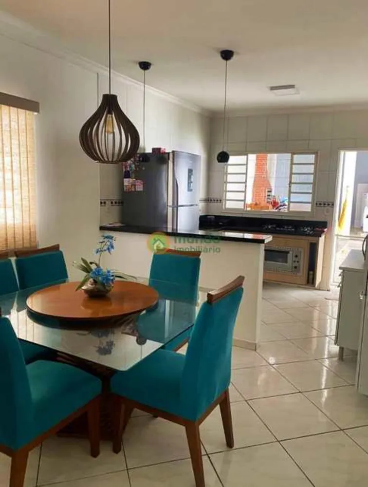 Casa, 3 quartos, 84 m² - Foto 3