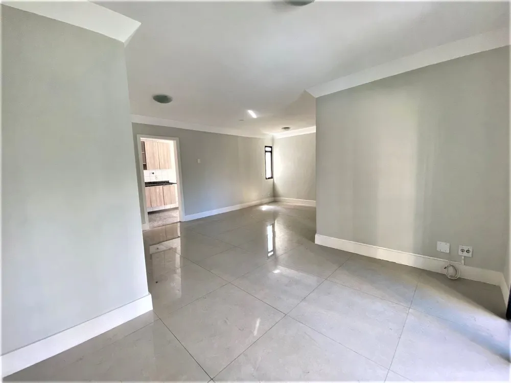 Apartamento, 3 quartos, 92 m² - Foto 2