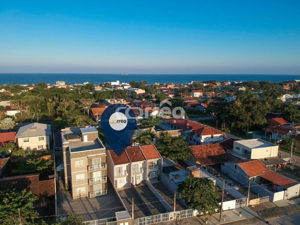 Casa à venda com 2 quartos, 92m² - Foto 1