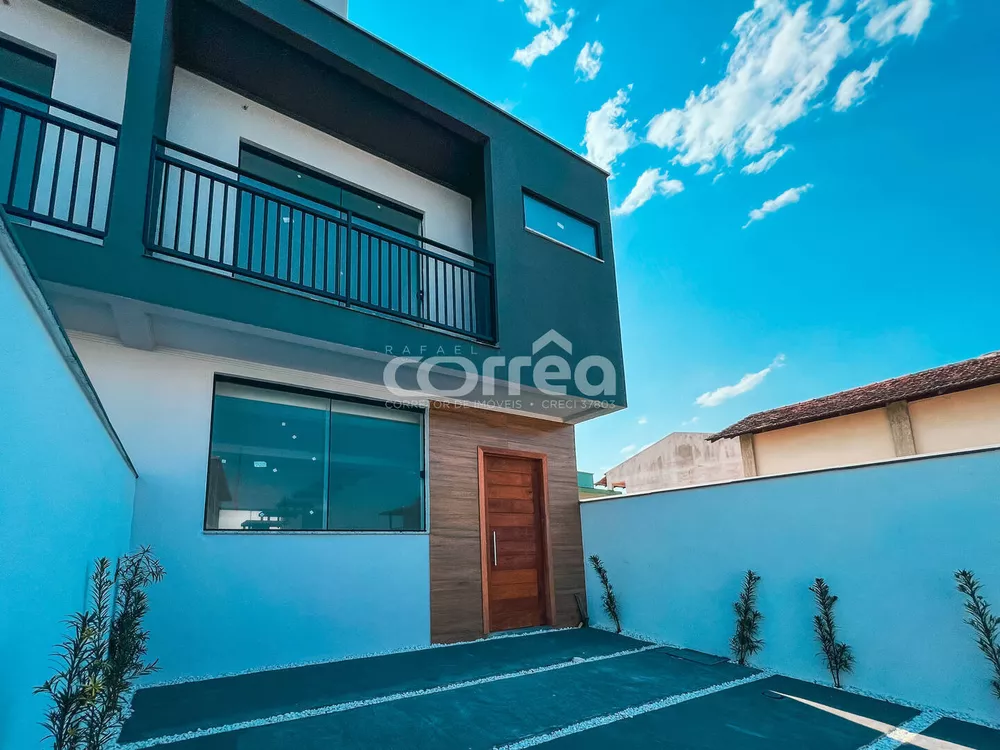 Sobrado à venda com 2 quartos, 76m² - Foto 1