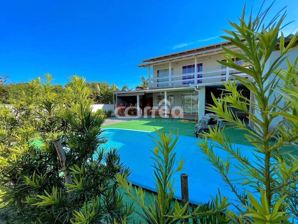 Sobrado à venda com 2 quartos, 148m² - Foto 1