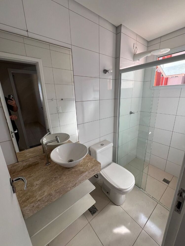 Apartamento à venda com 2 quartos, 58m² - Foto 2