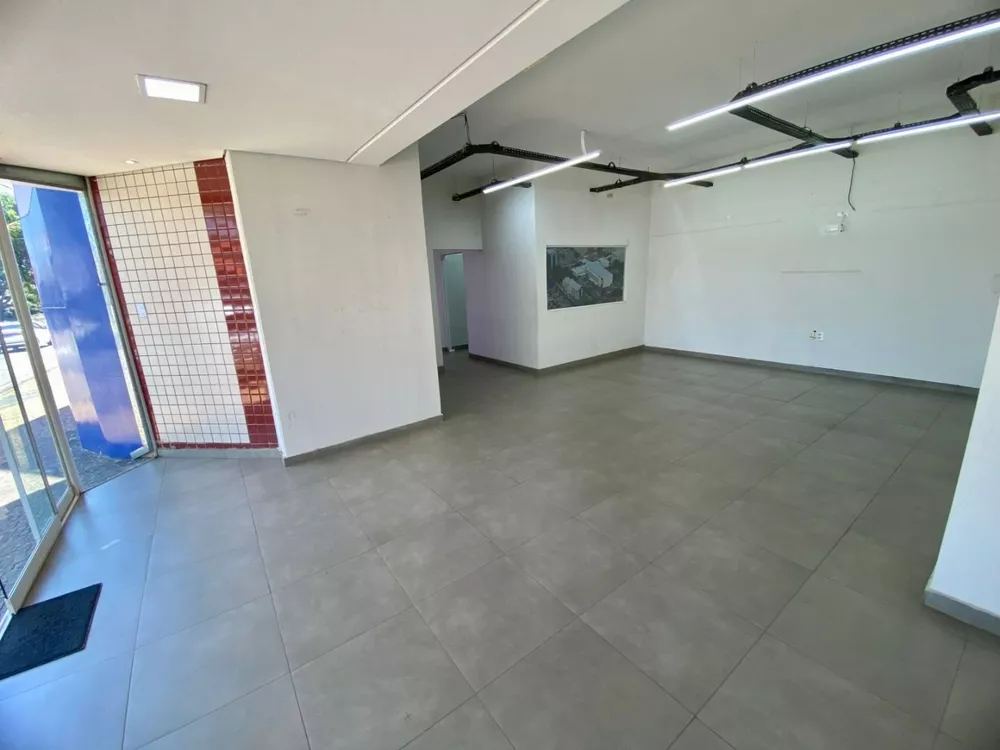 Loja-Salão, 390 m² - Foto 1