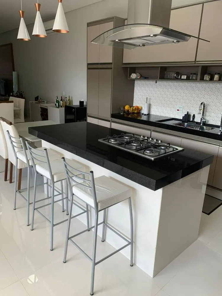 Casa, 3 quartos, 130 m² - Foto 2