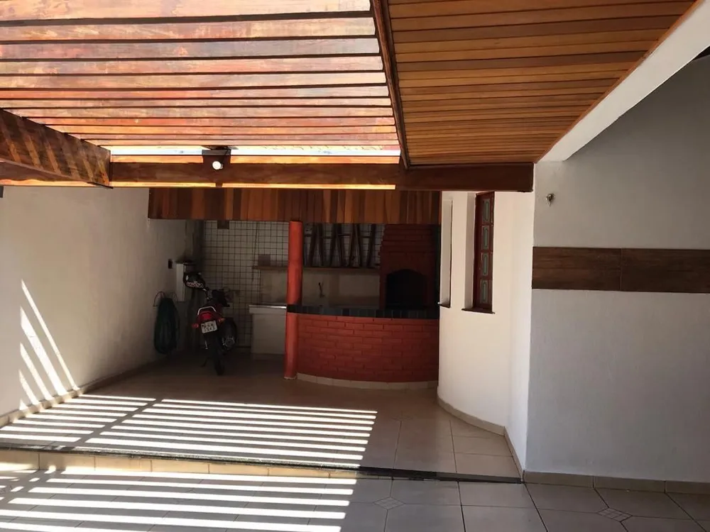 Casa, 3 quartos, 178 m² - Foto 3