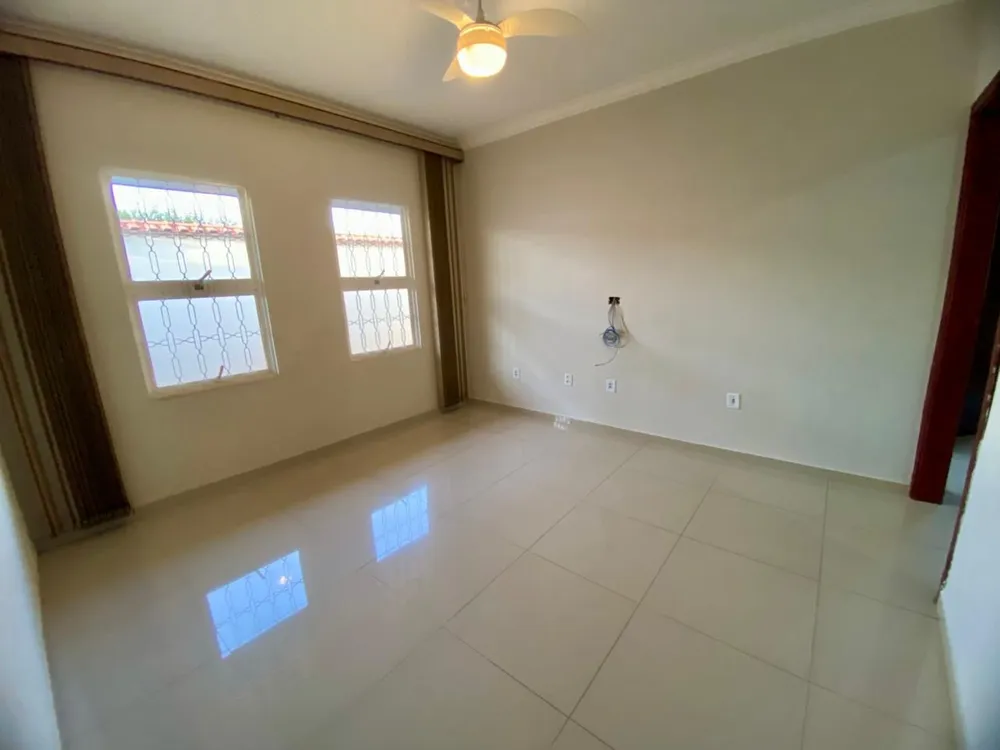 Casa, 3 quartos, 164 m² - Foto 4