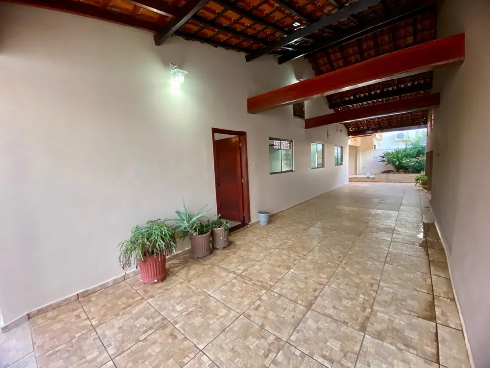 Casa, 3 quartos, 164 m² - Foto 2