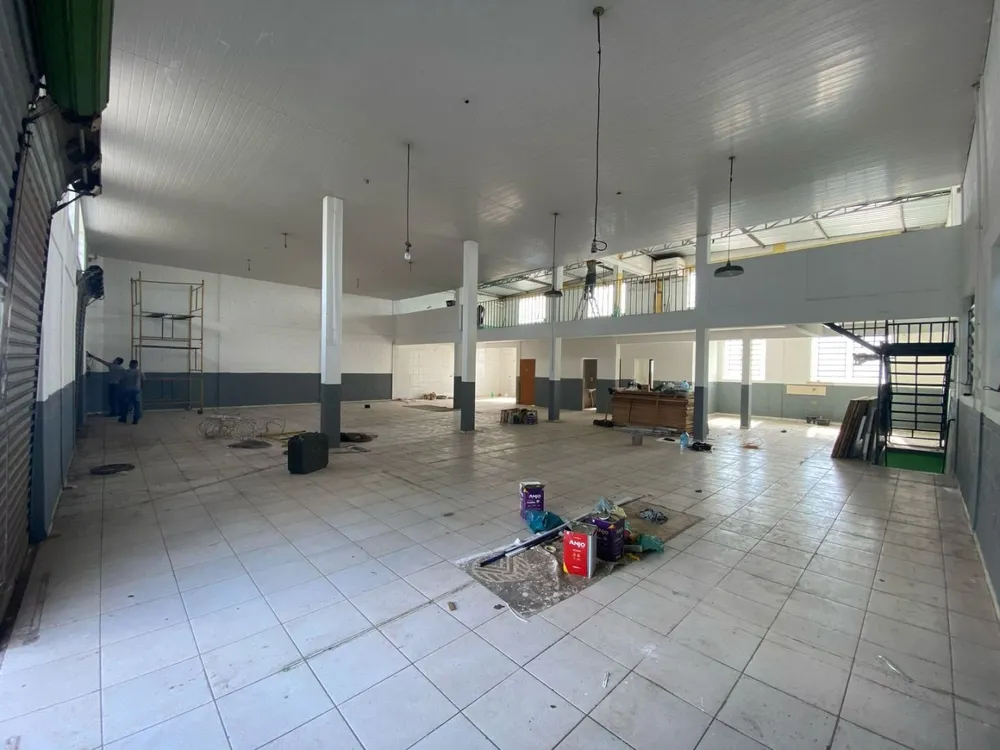 Loja-Salão, 573 m² - Foto 2