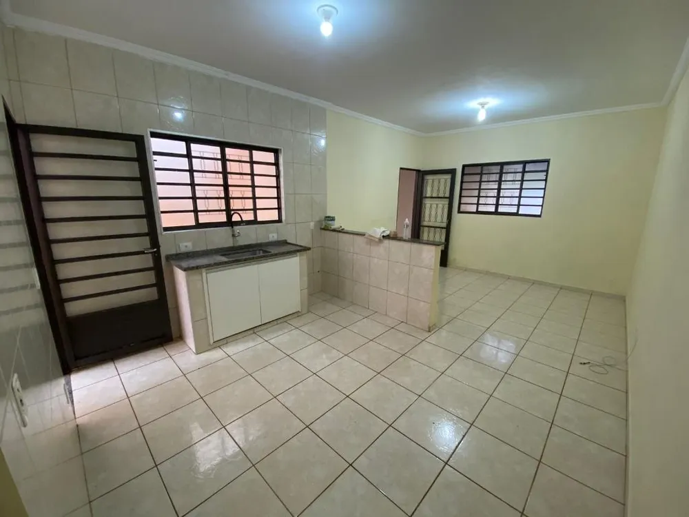 Casa, 2 quartos, 75 m² - Foto 1