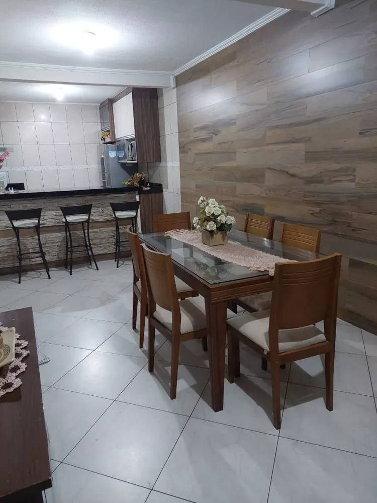 Casa à venda com 3 quartos, 200m² - Foto 5