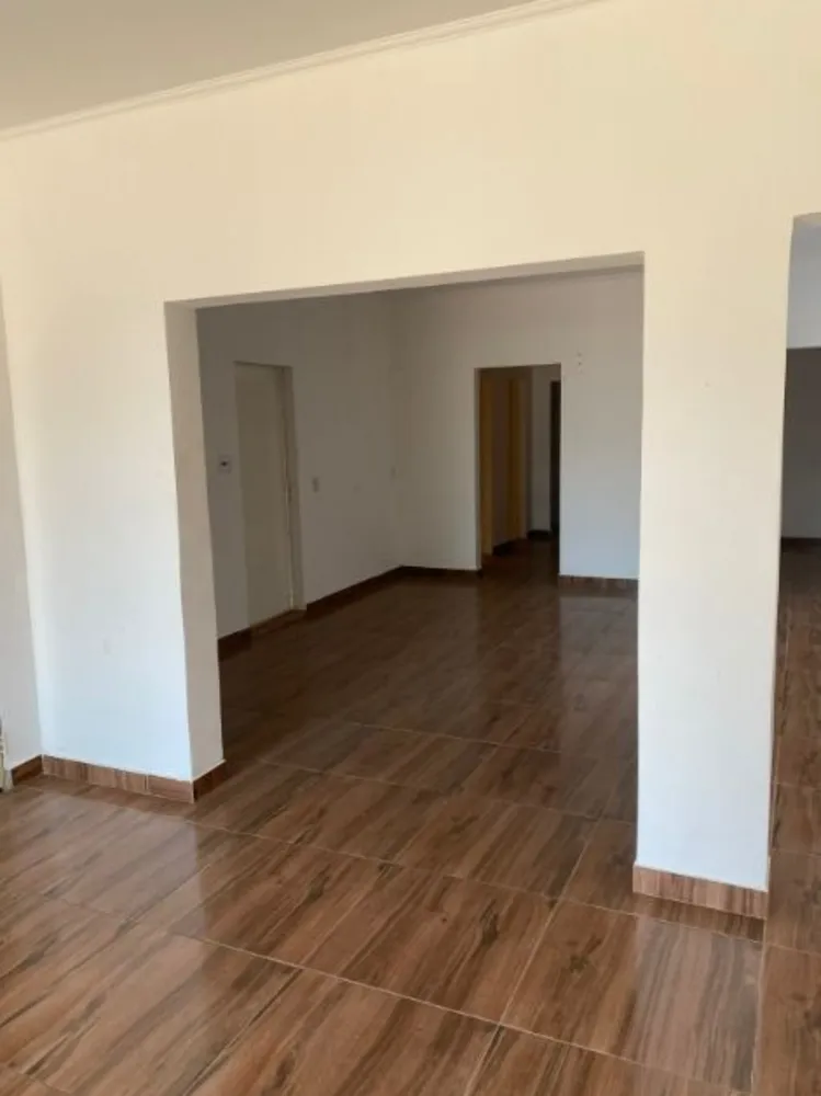 Casa, 5 quartos, 240 m² - Foto 13