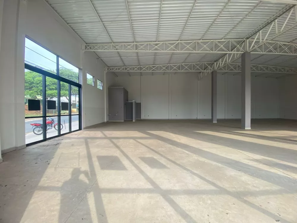 Loja-Salão, 486 m² - Foto 1