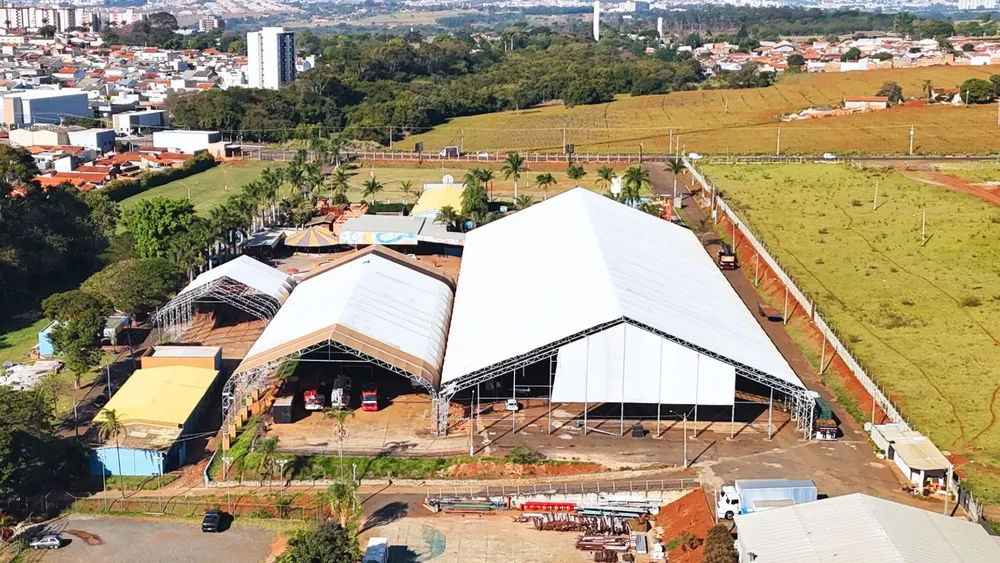 Depósito-Galpão, 10000 m² - Foto 1