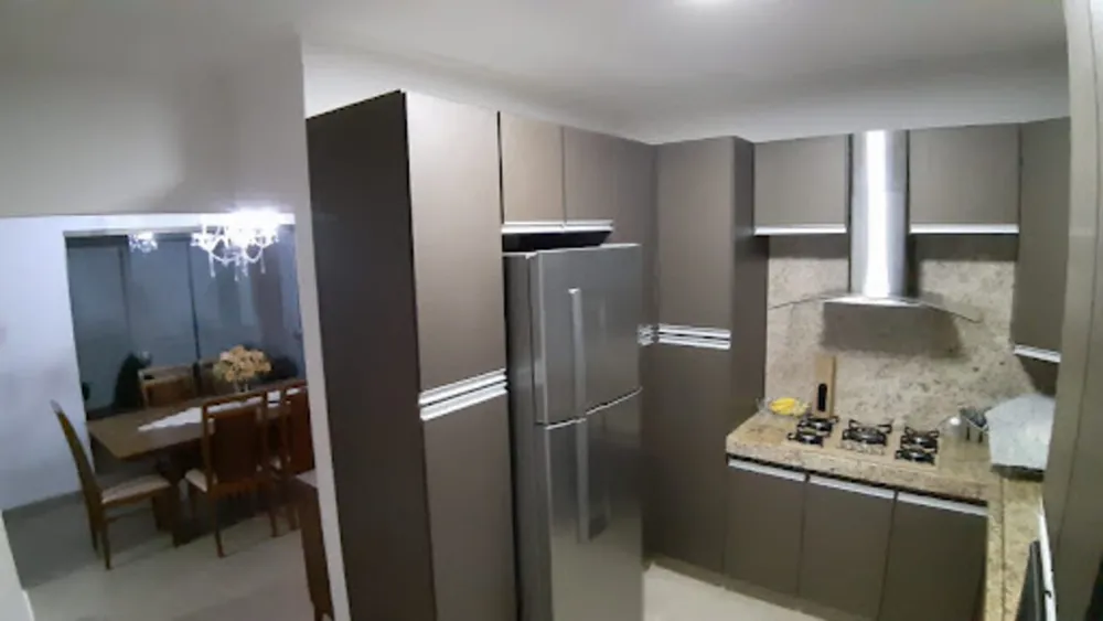 Casa, 3 quartos, 170 m² - Foto 2