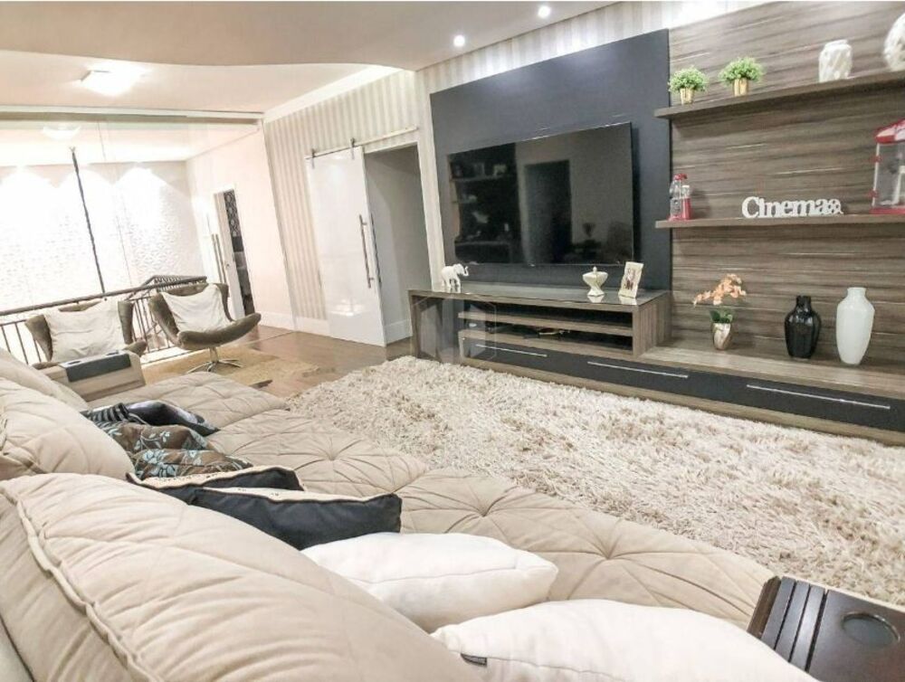 Casa de Condomínio à venda com 4 quartos, 560m² - Foto 2
