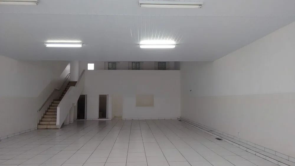Loja-Salão, 240 m² - Foto 3