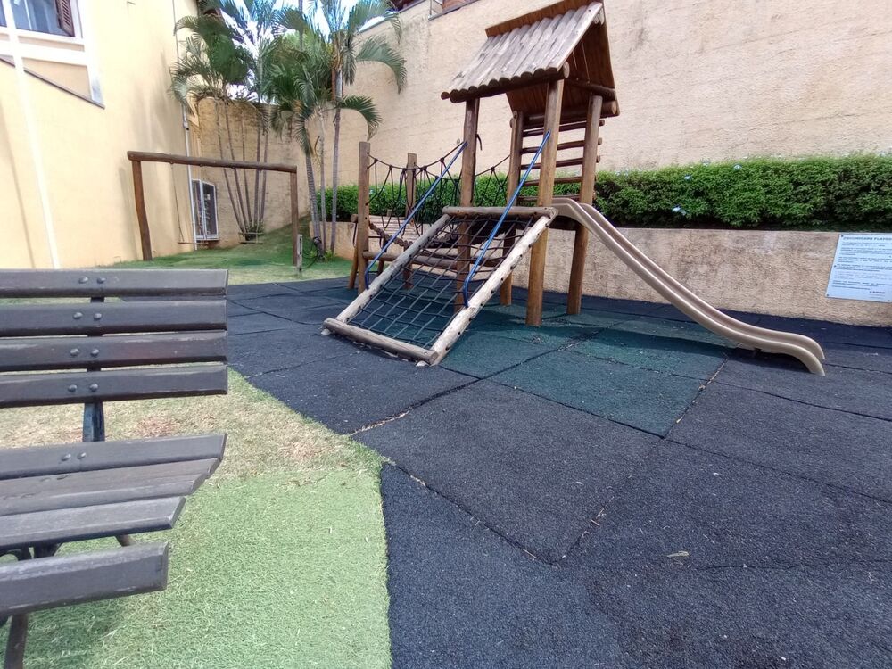 Casa à venda com 2 quartos, 84m² - Foto 8