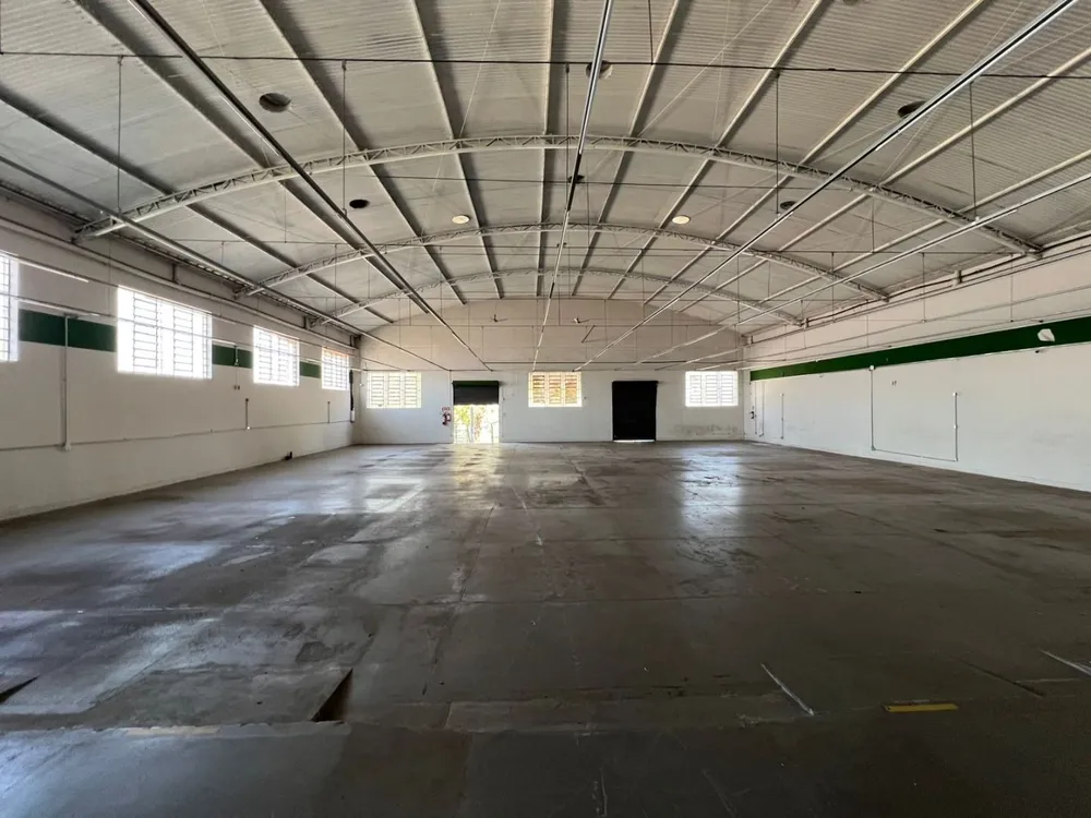 Loja-Salão, 600 m² - Foto 3