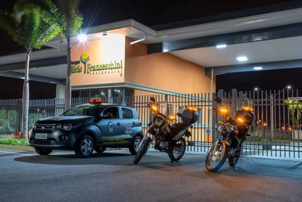 Loteamento e Condomínio, 600 m² - Foto 4