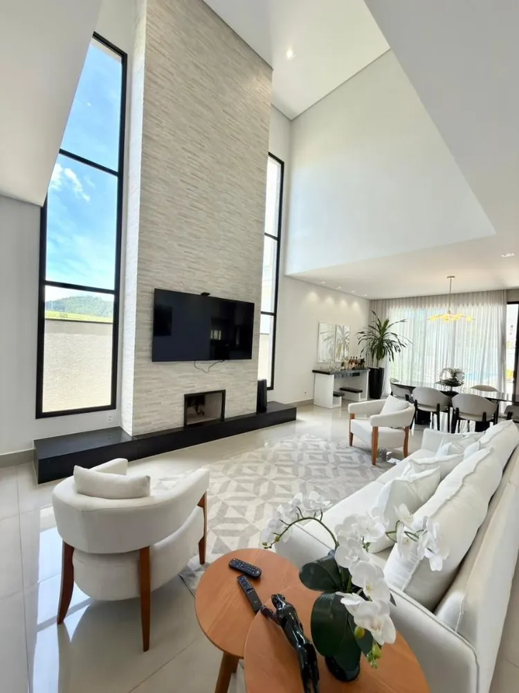 Casa, 3 quartos, 348 m² - Foto 3