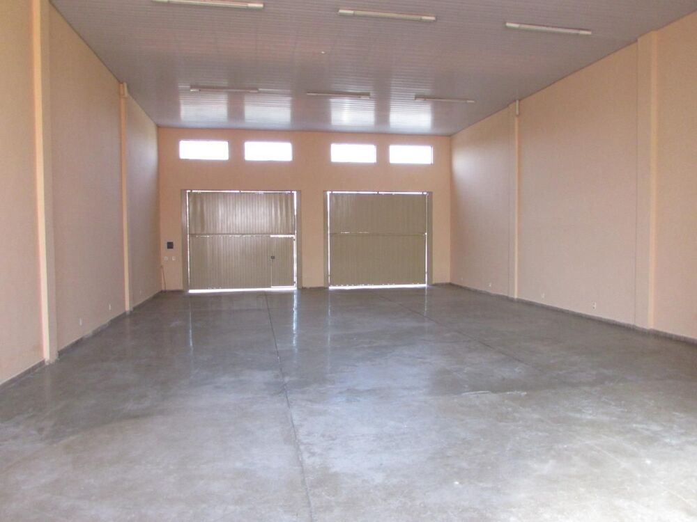 Loja-Salão para alugar, 195m² - Foto 2