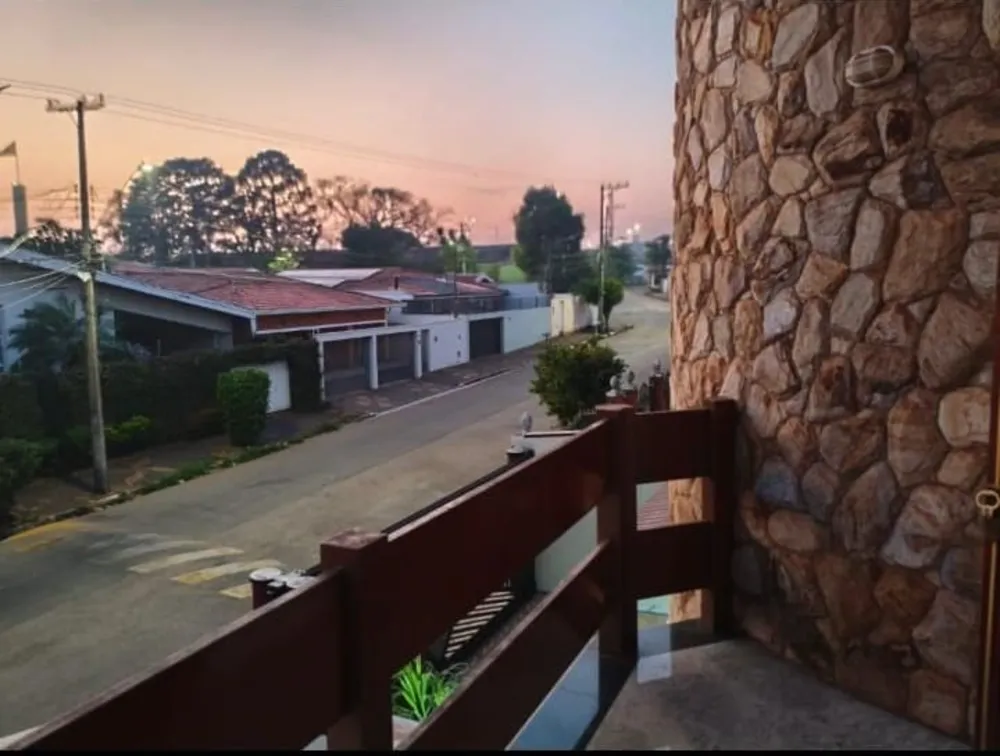 Casa, 4 quartos, 325 m² - Foto 2