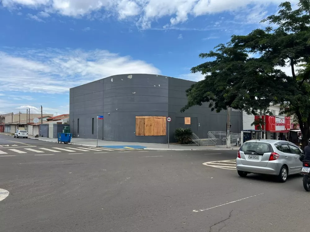 Loja-Salão, 406 m² - Foto 1
