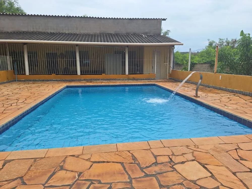 Chácara, 2 quartos, 1000 m² - Foto 1