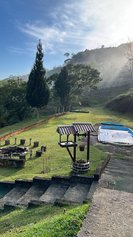 Sítio à venda com 5 quartos, 170m² - Foto 3