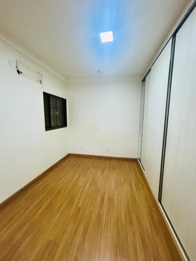 Casa, 1 quarto, 200 m² - Foto 1