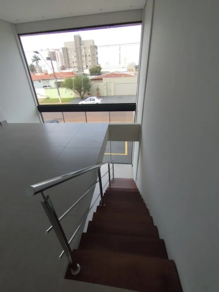 Prédio Inteiro - Foto 13