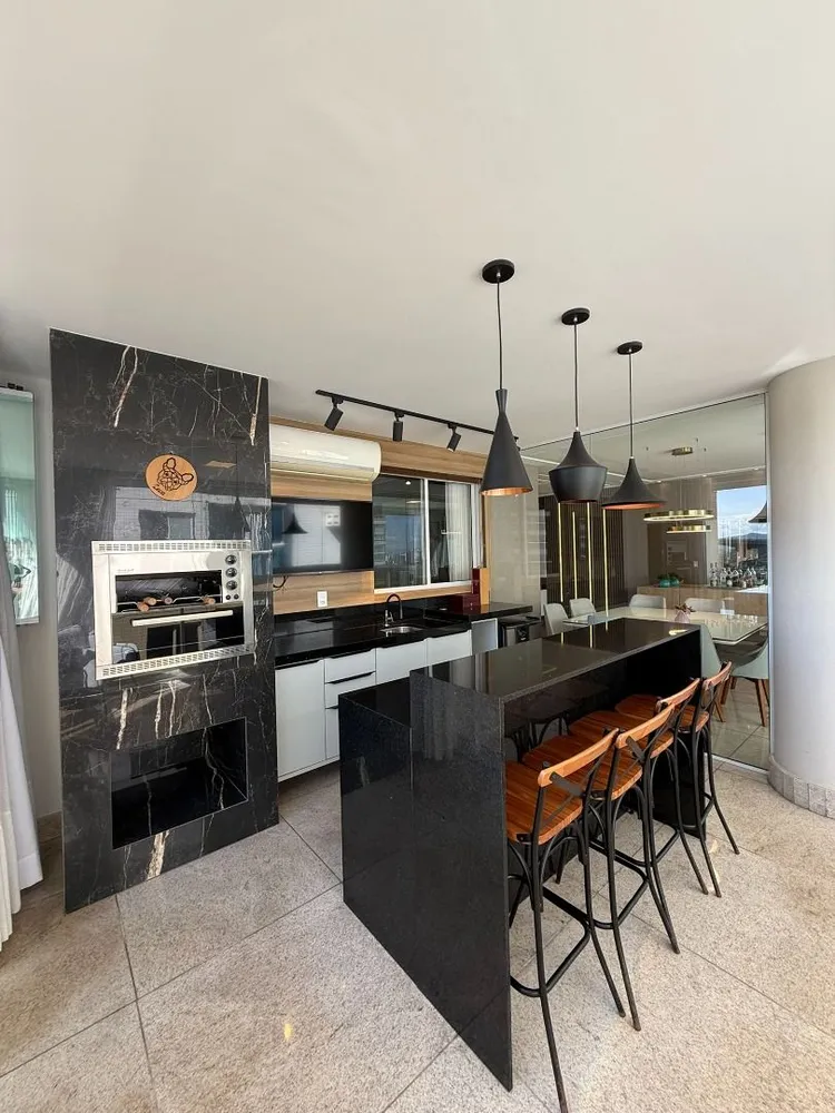 Apartamento, 4 quartos, 150 m² - Foto 1