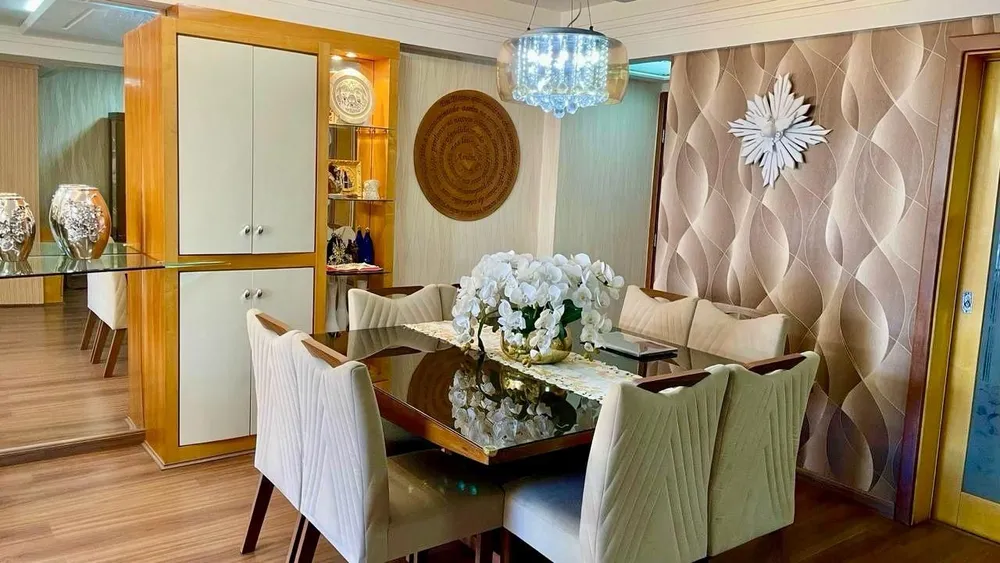 Apartamento, 3 quartos, 130 m² - Foto 1