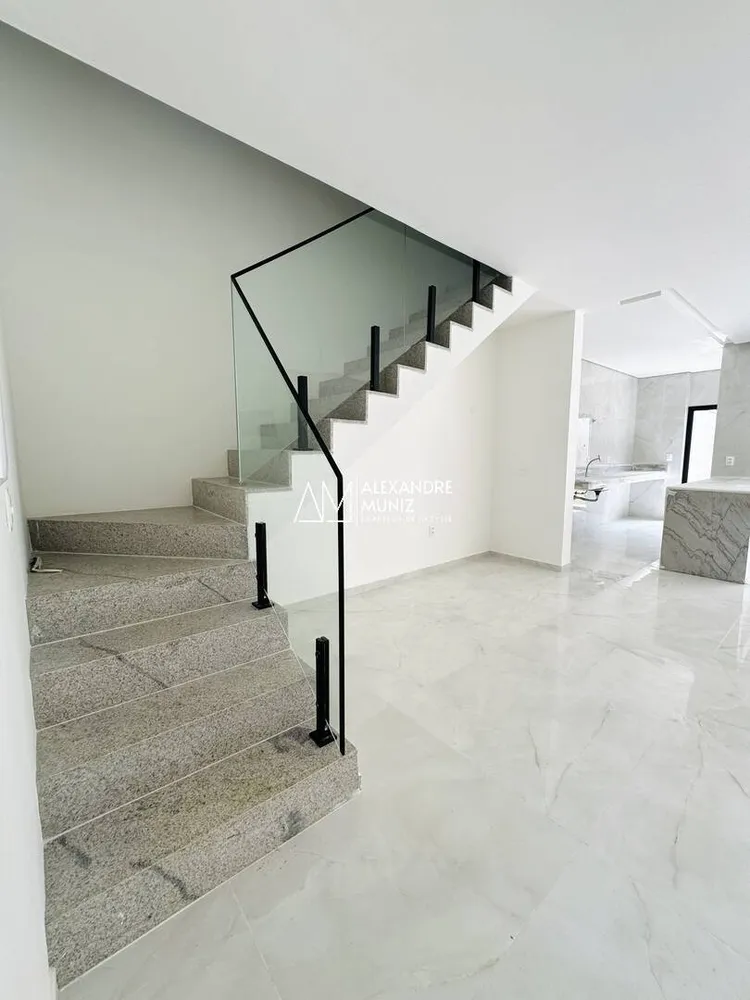 Casa, 4 quartos, 148 m² - Foto 3