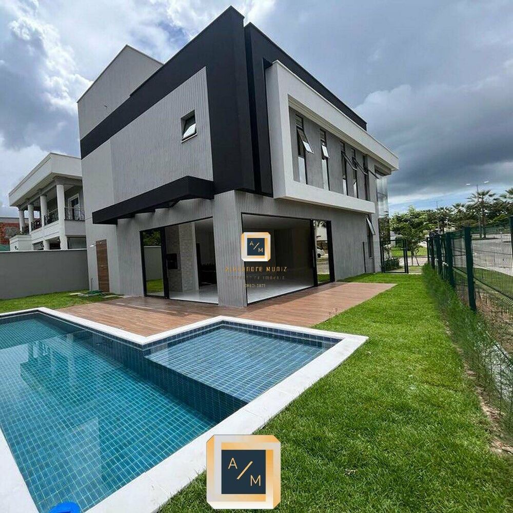 Casa à venda com 5 quartos, 276m² - Foto 7