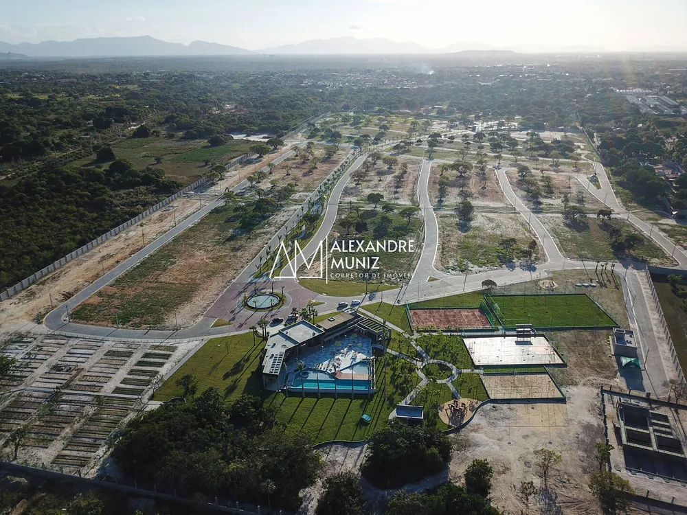 Terreno, 239 m² - Foto 1