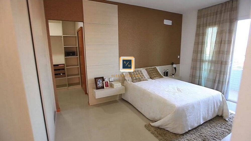 Apartamento à venda com 3 quartos, 164m² - Foto 3