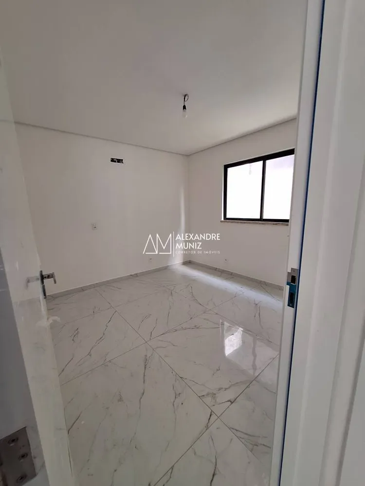 Casa, 4 quartos, 247 m² - Foto 7
