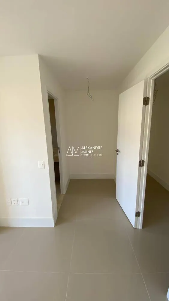 Apartamento, 4 quartos, 254 m² - Foto 3