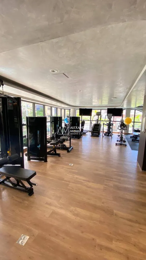 Apartamento, 4 quartos, 254 m² - Foto 9