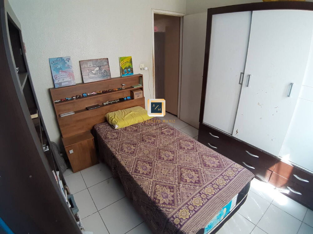 Casa à venda com 2 quartos, 57m² - Foto 2